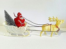 1950 SANTA CLAUS SLEIGH REINDEER VINTAGE PLASTIC MIDCENTURY CHRISTMAS DECOR