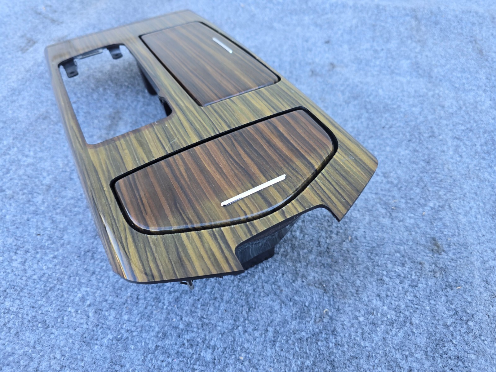 CENTER CONSOLE WOOD TRIM COVER ASSEMBLY OEM 14-17 MASERATI GHIBLI S