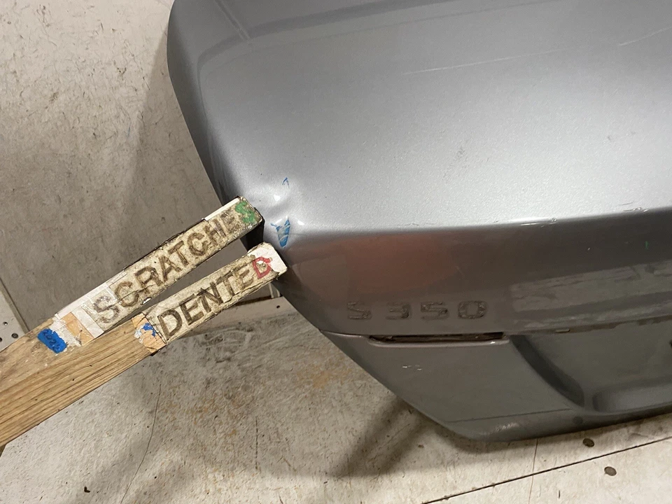 2007 - 2013 MERCEDES-BENZ S550 S350 TRUNK LID OEM - Image 3 of 4