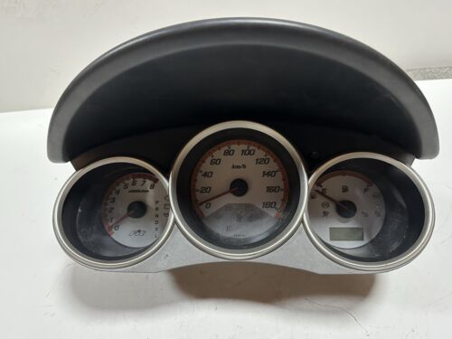 Honda Fit GD1 /5 Speedometer - Picture 2 of 5