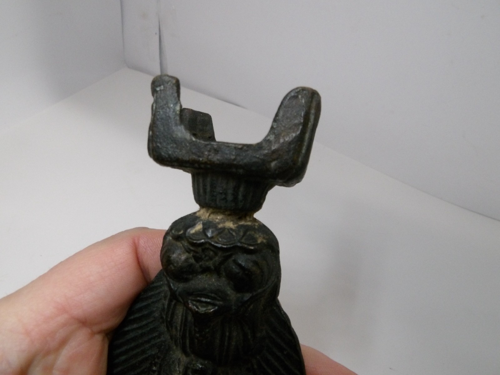 A Japanese bronze figure of Kannon Edo Period, possibly earlier