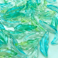 60 PCS Acrylic Leaf Shape Beads Transparent Plastic with Hole for Jewelry Making