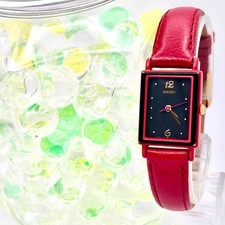 Rare/Brand new battery SEIKO Ladies Wristwatch Red Rectangular 7321 5930 504589