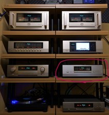 Accuphase DP-900 Precision SACD Transport CD Player Heavy Vibration Dampened Us