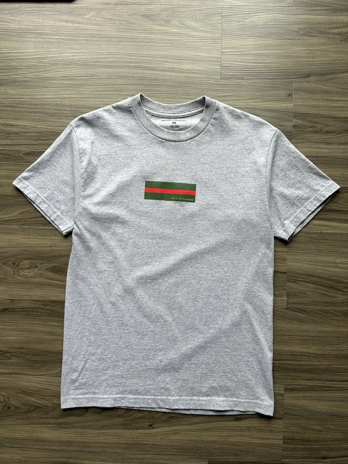 Tshirt Bootleg Supreme taille Medium 19,5X28,5
