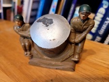 NICE 1950s BARCLAY B221 LEAD DIME STORE TWO G.I. SOLDIER CREW W/ SEARCHLIGHT