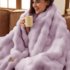 Bedsure Fluffy Bubble Faux Fur Throw Blanket, 50"x60", Light Purple