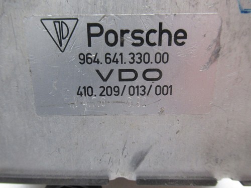 Porsche 965 / 964 Turbo Central Dash Indicator Module 96464133000 VDO - Picture 5 of 5