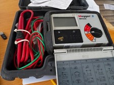 MEGGER MIT320 INSULATION TESTER 