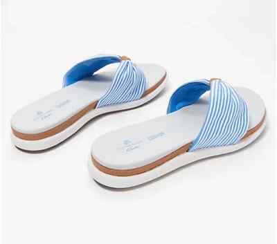三彩　Clarks Cloudsteppers サンダル グレージュ 三彩 Clarks Cloudsteppers サンダル グレージュ Clarks Sandals