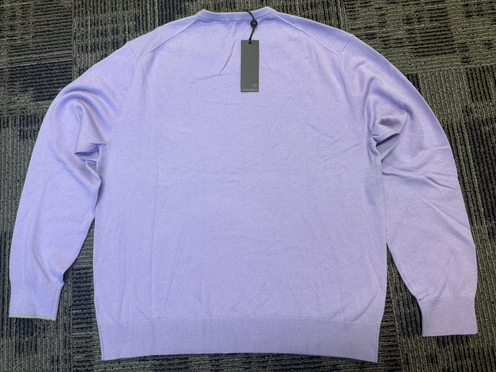 Picture 3 of 24