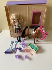 Moxie Girlz Horse Riding Club Stable With Doll Horse & Accessories