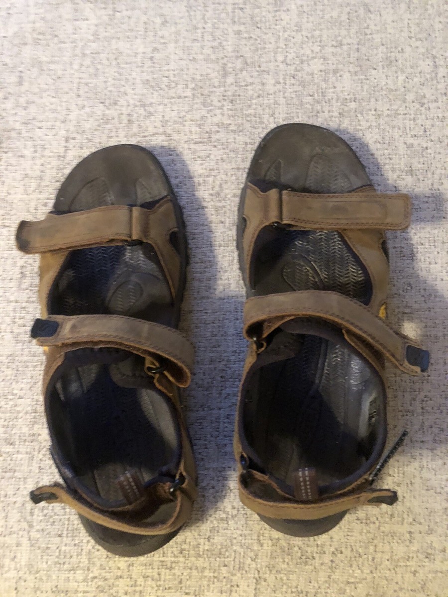 Keen Targhee III Sz 8 Brown Leather Waterproof Hiking Sandals 1022423 Camping Men main image 3