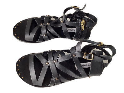 Steve Madden Zeusss Flat Leather gladiator Sandals Sz B