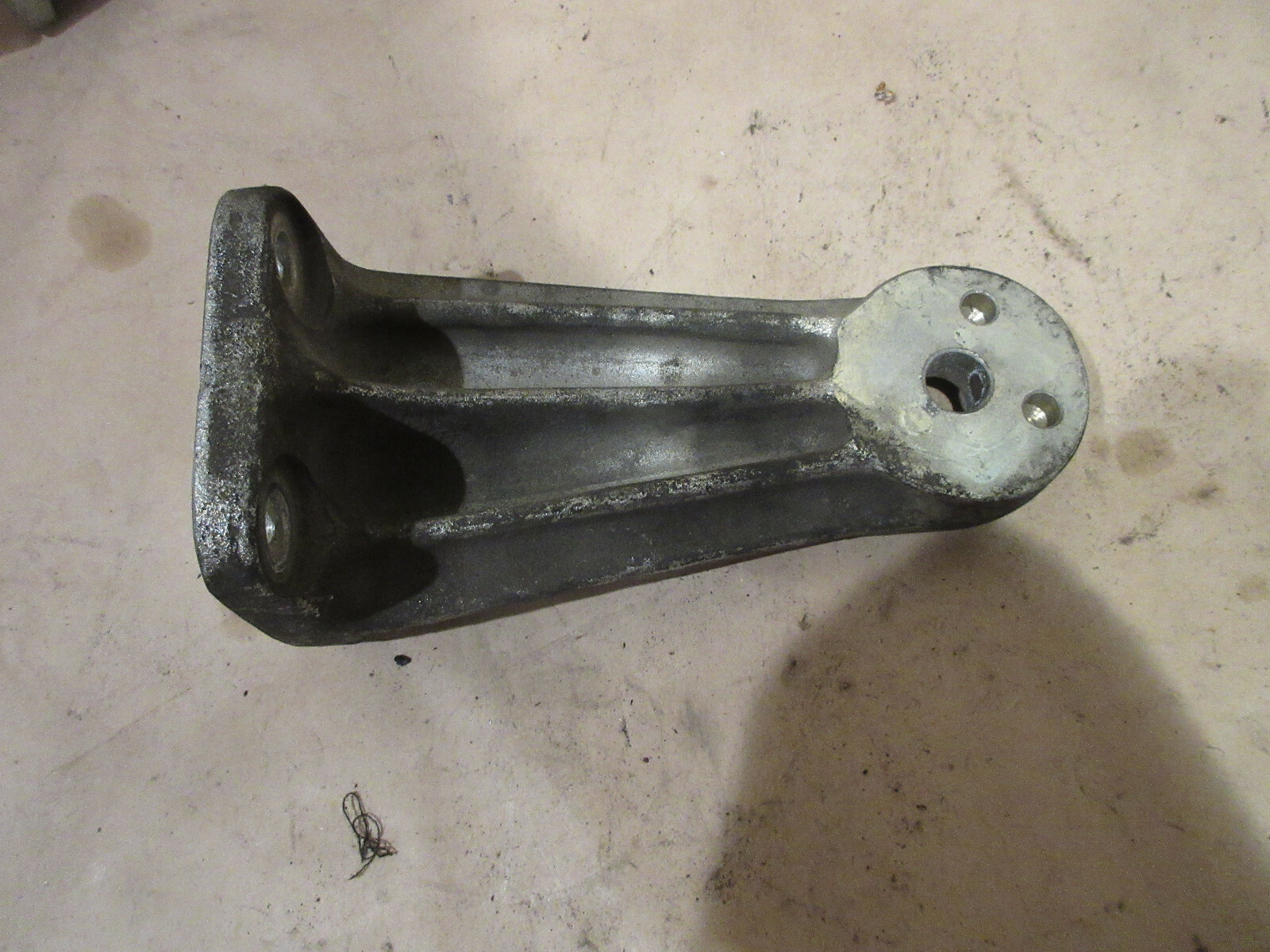 Ferrari 456 Gearbox Support Bracket P/N 176952