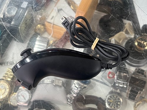 GENUINE NINTENDO WII NUNCHUCK NAVIGATIONAL CONTROLLER (RVL 004) BLACK - Picture 1 of 13