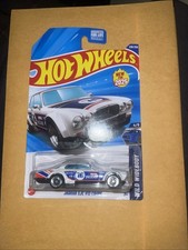 Hot Wheels 2025 Jaguar XJC V12 Coupe Wild Widebody 4/5 Scale Set #238