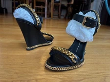 GIUSEPPE ZANOTTI Black Leather Vintage Chain-Link Sandals Size 8 IT 38 Good &Bag