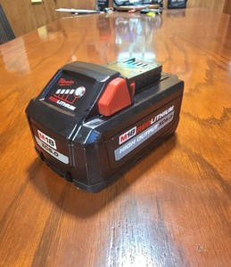100% Guaranteed-GENUINE MILWAUKEE 6.0 HIGH OUTPUT  M18 Battery 48-11-1865