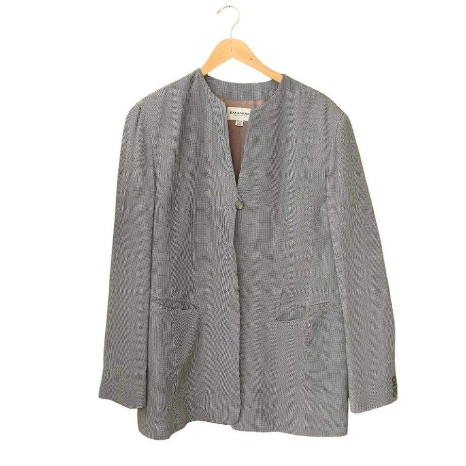 Emanuel Ungaro Vintage 90s Long Colarless Blazer SIze 48 / 14 US - Image 3 of 4