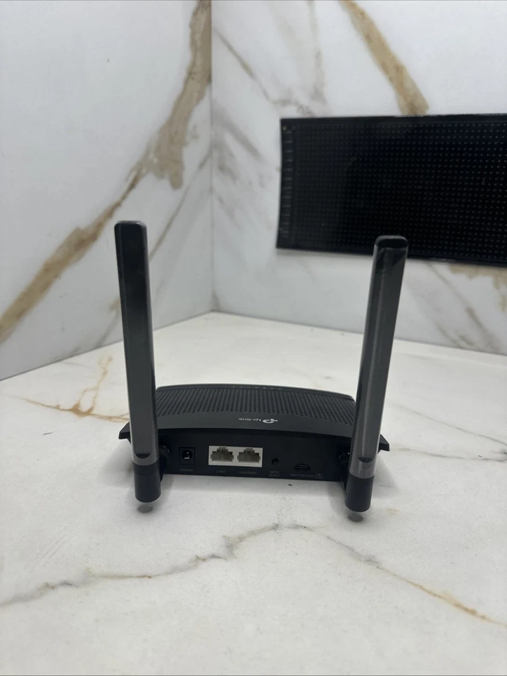TP-Link TL-MR100 V2 300 Mbps Wireless 4G LTE Router Detachable Antenna SIM WIFI - image 2 of 4