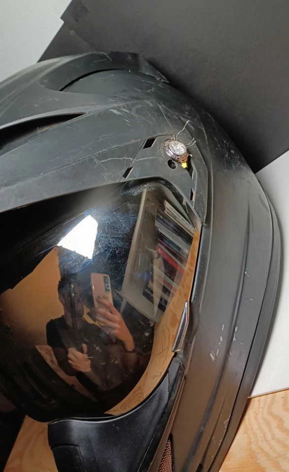 Capacete de motocicleta ICON Variant Pro — COMO ESTÁ / não testado — desgaste cosmético - Imagem 3 de 4