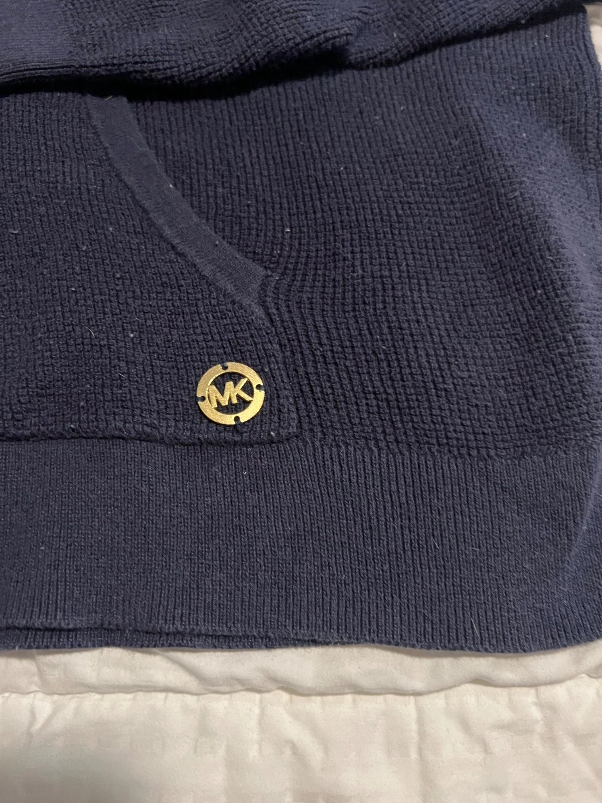 Michael Kors Waffle Knit Pullover Felpa con Cappuccio Blu Oro Ferramenta Taglia L