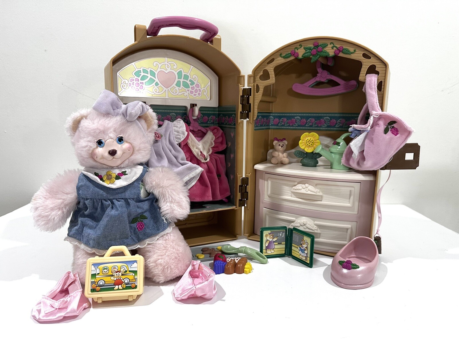Foto 1 di 14