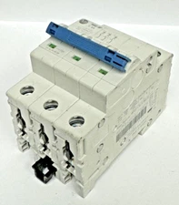 ALLEN-BRADLEY - 1492-SPM3C050 SER. D - CIRCUIT BREAKER - 3 P, 5 A, 277 V