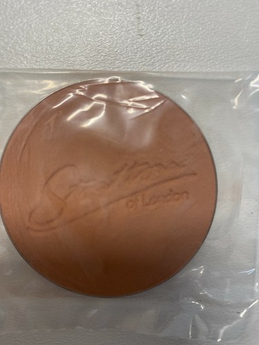 Stratton of London Blusher Compact Refill Only - Picture 15 of 18