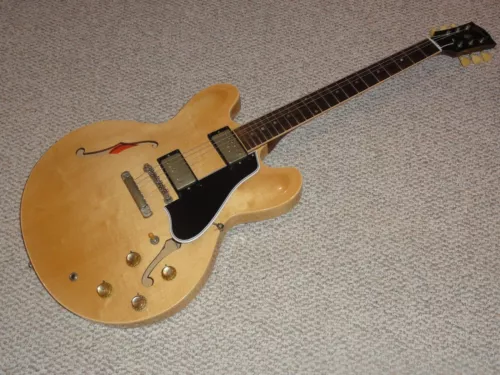GIBSON CUSTOM 1960 ANNIVERSARY ES335 WITH CASE 2010