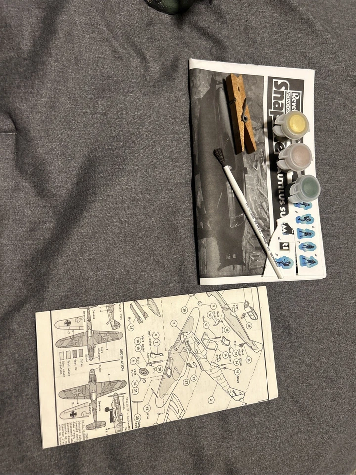 Kit Modelo Snaptite Vintage Revell Escala 1/100 NAUTILUS SUBMARINE 1997 ¡Construido! Foto 2 de 4