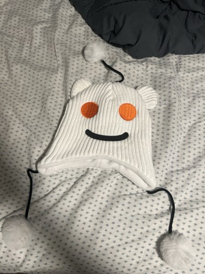 #ad Reddit beanie $20.00