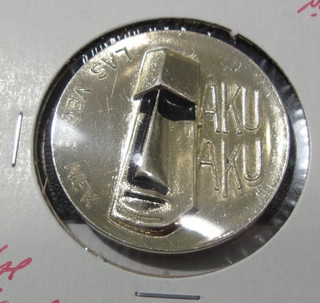 STARDUST HOTEL CASINO AKU AKU Tiki Good Luck 38mm Token Las Vegas Nevada NV