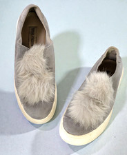 Steve Madden BRYANNE Gray Faux Suede Pom Pom Platform Slip On Sneakers Size 8