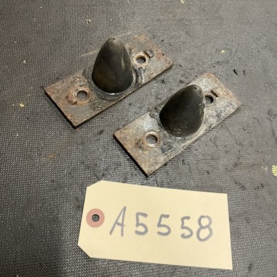 BOMBARDIER SKI-DOO 1988 TUNDRA 250 LEAF SPRING SKI BUMPER SET OF 2