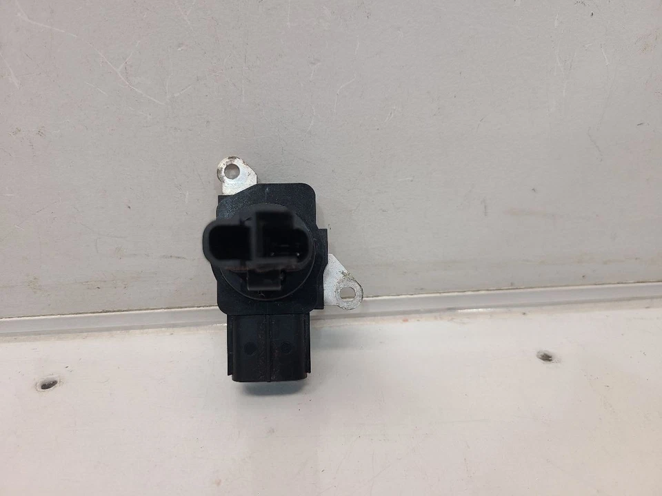 Medidor de flujo de aire Toyota Corolla 2009-19 (1,8 L/sedán) Foto 2 de 4