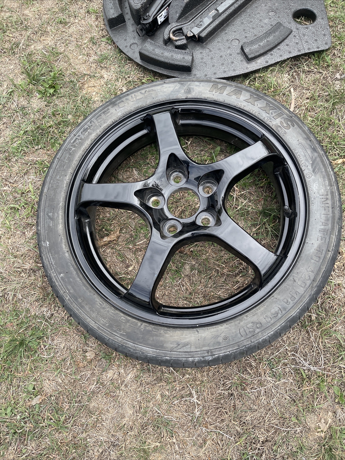 20082019 Cadillac CTS SPARE TIRE 18" WITH JACK KIT eBay