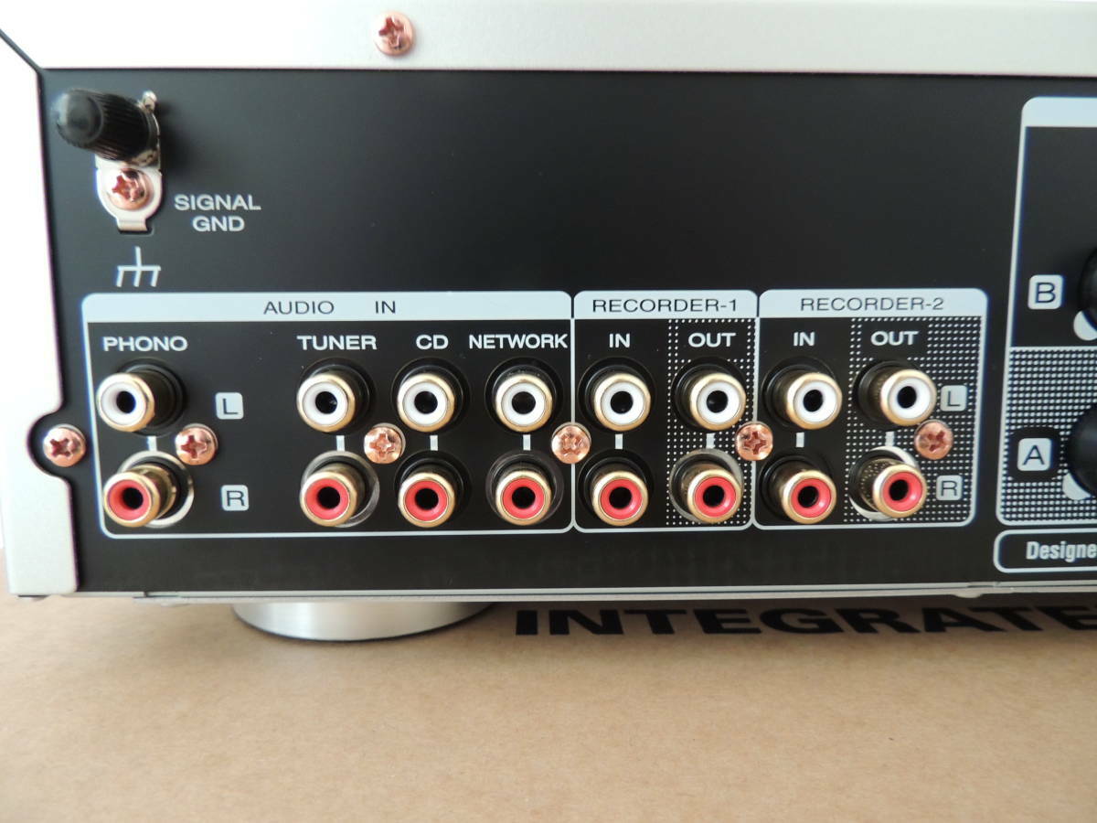 Marantz INTEGRATED AMPLIFER PM5005本体 Marantz PM5005 main amp Integrated Amplifier Silver Used