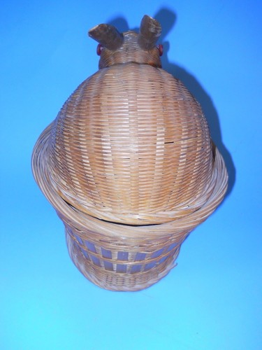 Paul Marshall Bunny Rabbit Head woven Wicker Basket lidded red Button Eye Easter - Picture 4 of 8