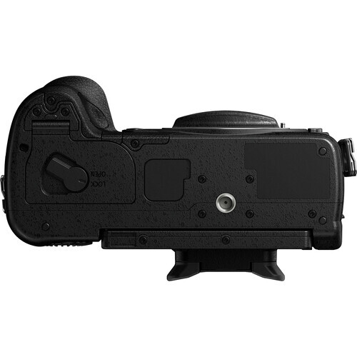 Panasonic Lumix GH5 II Mirrorless Camera with 12-60mm f/3.5-5.6 Lens - Picture 6 of 8