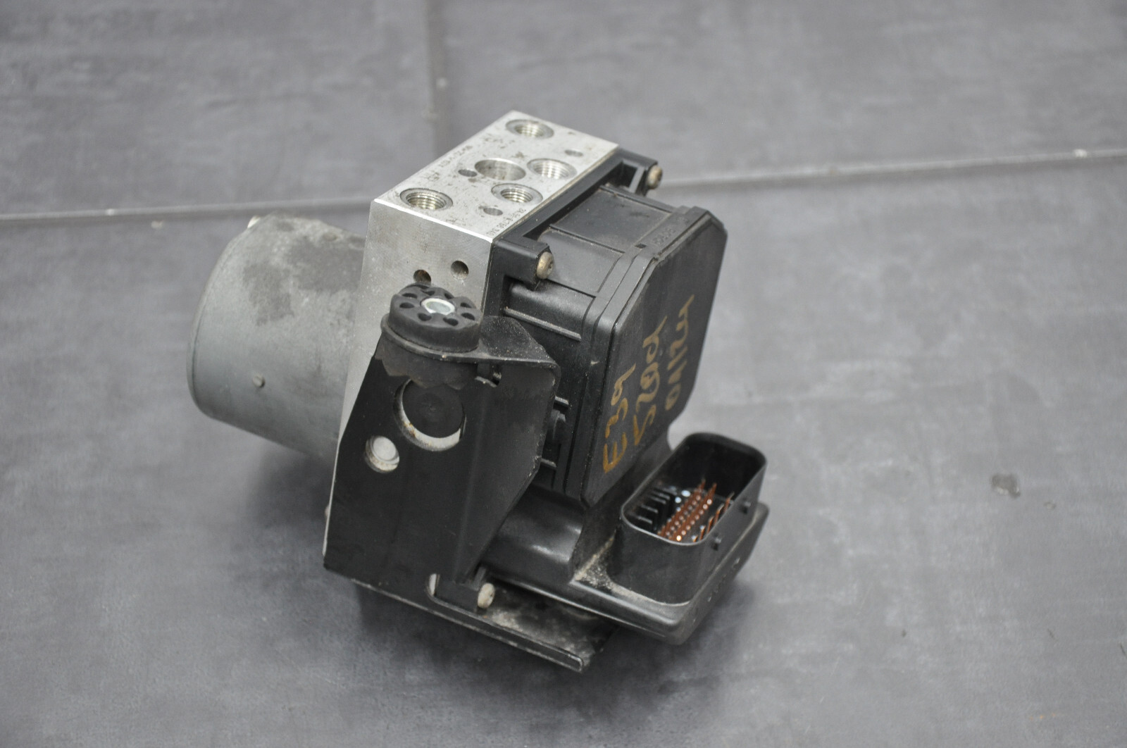 Bmw E38 E39 Abs Hydroaggregat Asc Steuergerät 6756342 For Sale Online 