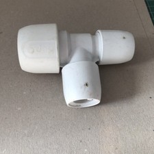 Image of HEP2O PLASTIC PUSH-FIT REDUCING TEE 22MM X 15MM X 15MM (pack x 1)