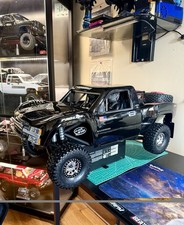 Traxxas Unlimited Desert Racer UDR 6S RTR 4WD...