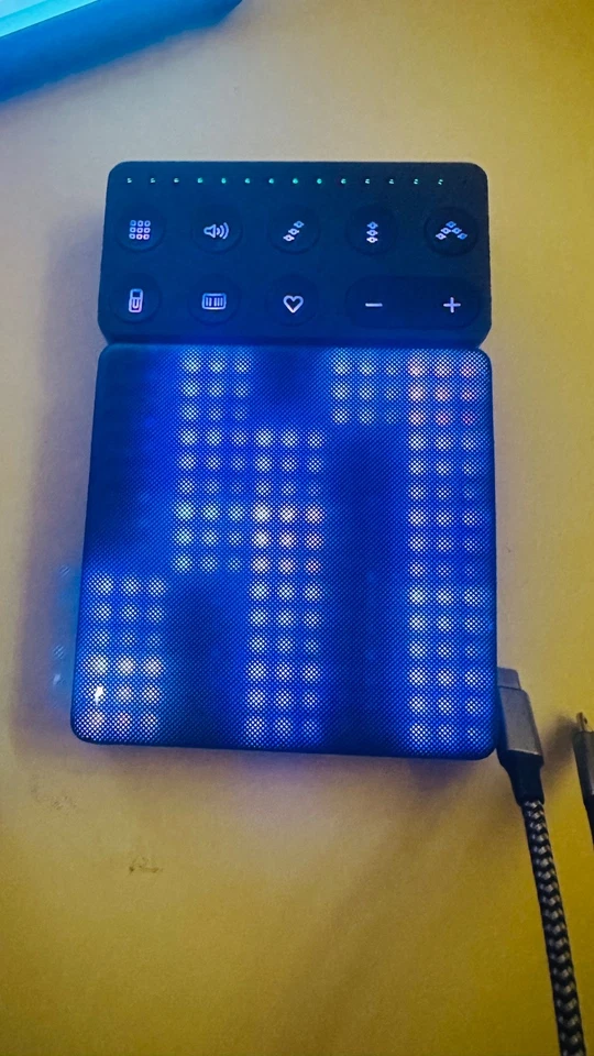 ROLI Lightpad Block  M + Roli Live Block ROLI BLOCK MPE CONTROLLER * RARE* 