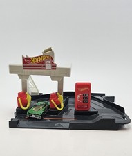 Hot Wheels Toxic Gorilla Slam Accessories,Gas...