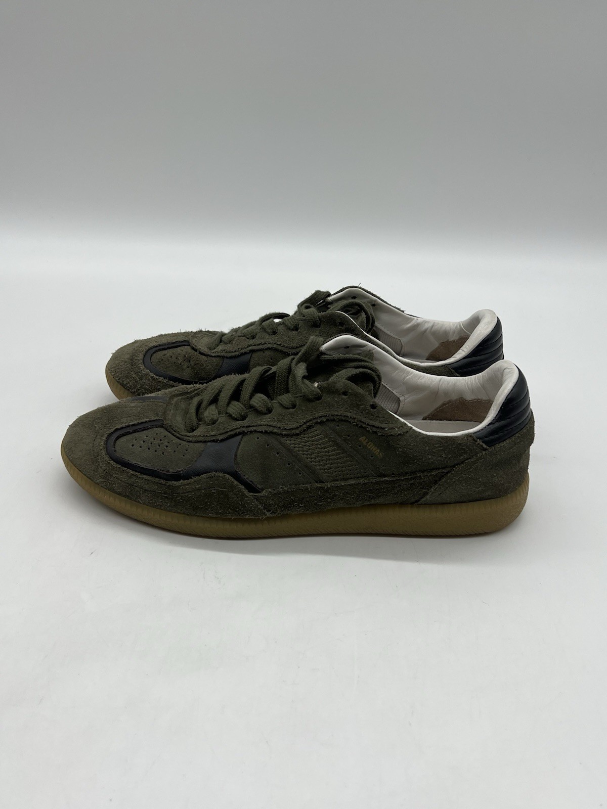 Alohas Tb.490 Rife Women’s Sz 8-8.5 Green Suede Lace Up Fashion Sneakers Shoes.