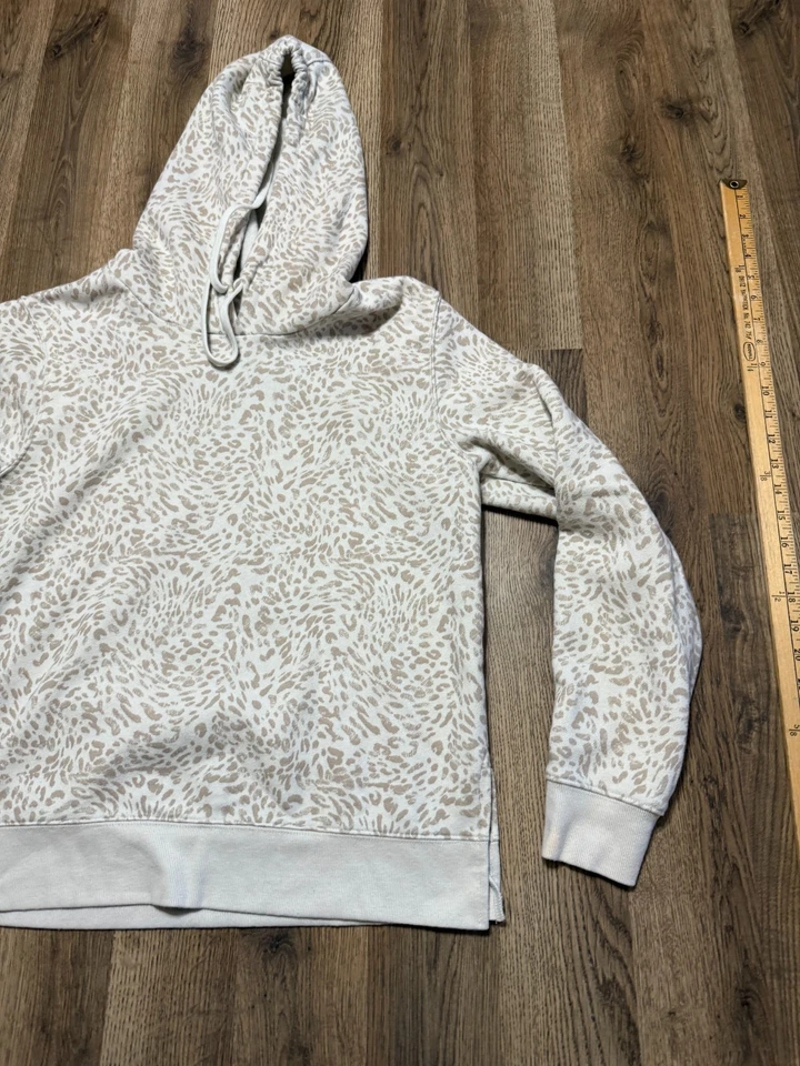 Sudadera con Capucha Tek Gear, Para Mujer Mediana, Blanco Marrón, Estampado Guepardo, Vellón Ultasuave Foto 4 de 4