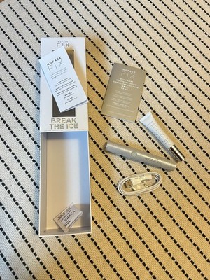NuFACE FIX Line Smoothing Device Set 