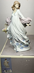 Lladró Spring Splendor | eBay